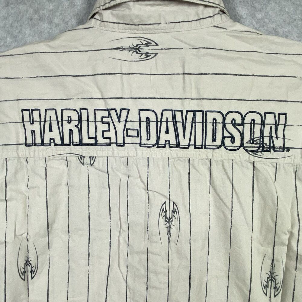 Harley-Davidson Button Up Shirt Mens M Beige Pinstripe Excellent Tribal Graphic